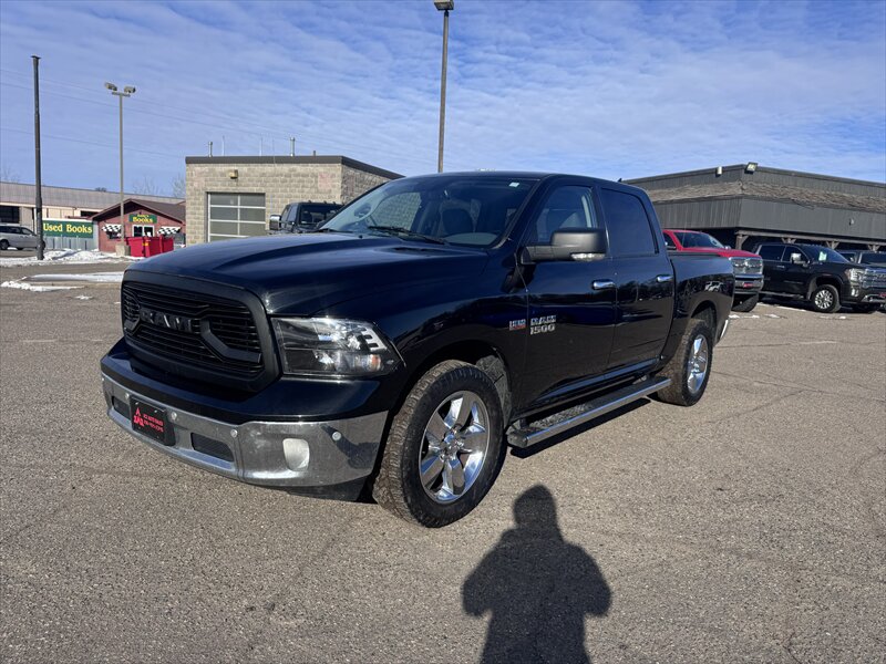 2018 RAM 1500 SLT   - Photo 1 - Brainerd, MN 56401