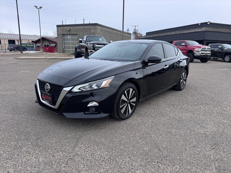 2020 Nissan Altima 2.5 SL   - Photo 1 - Brainerd, MN 56401
