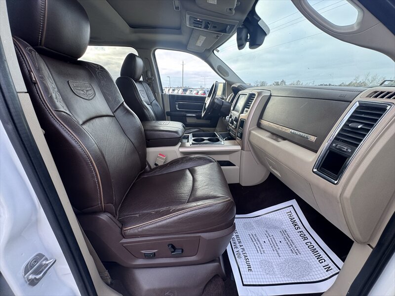 2014 RAM 1500 Laramie Longhorn - Photo 11 - Brainerd, MN 56401