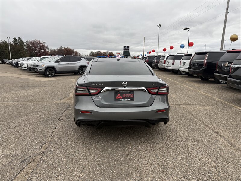 2019 Nissan Maxima 3.5 SL - Photo 9 - Brainerd, MN 56401