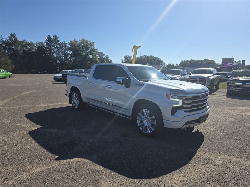 2024 Chevrolet Silverado 1500 High Country - Photo 2 - Brainerd, MN 56401