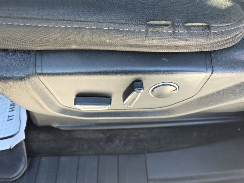 2017 Ford F-150 XLT - Photo 14 - Brainerd, MN 56401