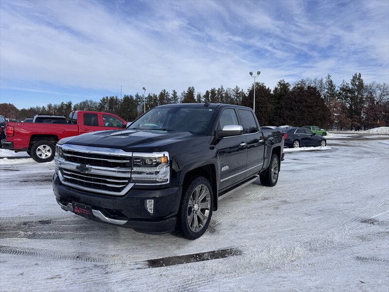 2018 Chevrolet Silverado 1500 High Country   - Photo 1 - Brainerd, MN 56401