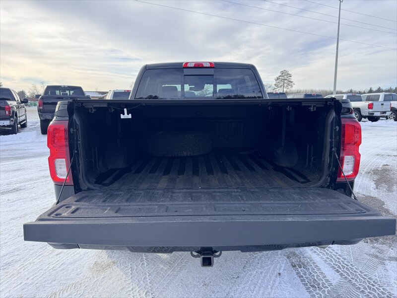 2018 Chevrolet Silverado 1500 High Country - Photo 9 - Brainerd, MN 56401