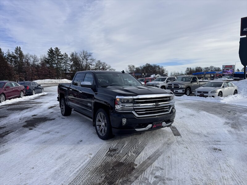 2018 Chevrolet Silverado 1500 High Country - Photo 2 - Brainerd, MN 56401