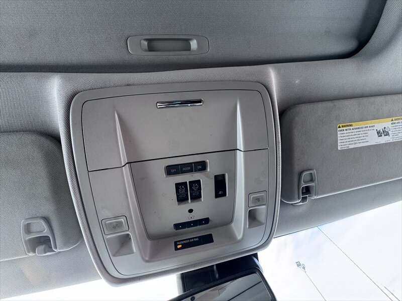 2018 Chevrolet Silverado 1500 High Country - Photo 17 - Brainerd, MN 56401