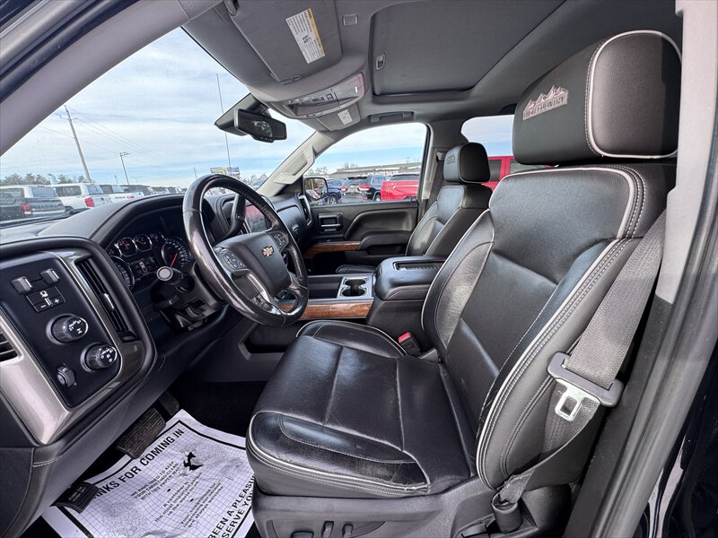 2018 Chevrolet Silverado 1500 High Country - Photo 10 - Brainerd, MN 56401