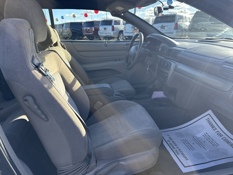 2006 Chrysler Sebring GTC - Photo 6 - Brainerd, MN 56401