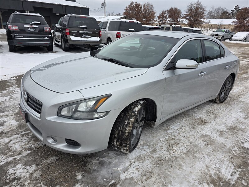 2014 Nissan Maxima S