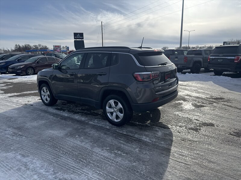 2019 Jeep Compass Latitude - Photo 3 - Brainerd, MN 56401