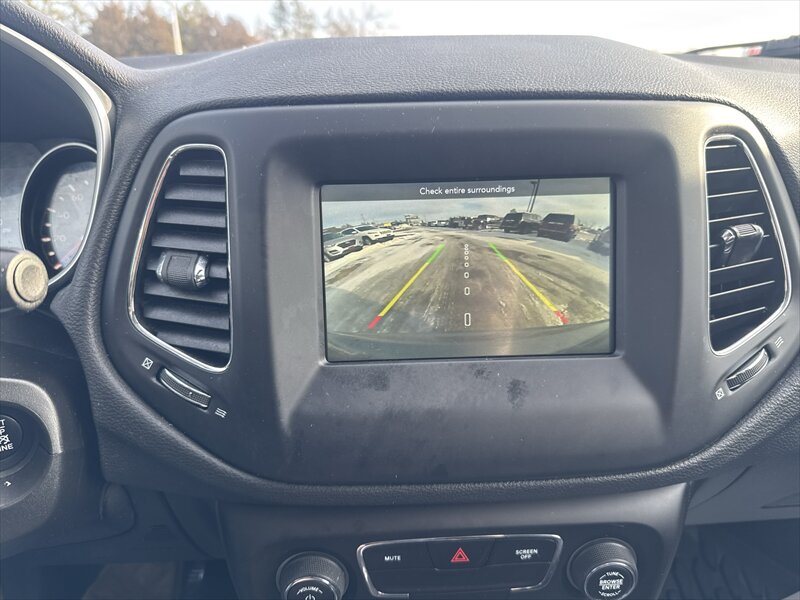 2019 Jeep Compass Latitude - Photo 13 - Brainerd, MN 56401