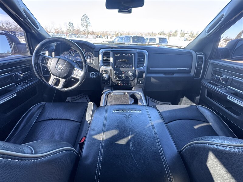 2018 RAM 1500 Laramie Longhorn - Photo 11 - Brainerd, MN 56401
