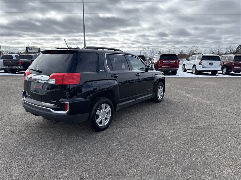 2016 GMC Terrain SLE-2 - Photo 4 - Brainerd, MN 56401