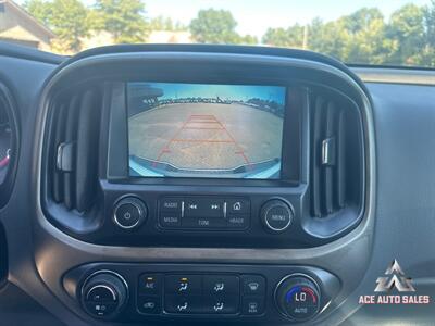 2017 Chevrolet Colorado Z71   - Photo 9 - Brainerd, MN 56401