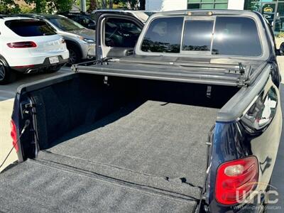 2002 Ford F-150 SVT Lightning   - Photo 18 - Westminster, CA 92683