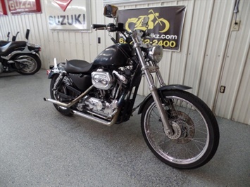 2001 Harley-Davidson Sportster 1200 Custom   - Photo 2 - Kingman, KS 67068