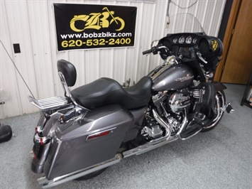 2014 Harley-Davidson Street Glide   - Photo 4 - Kingman, KS 67068