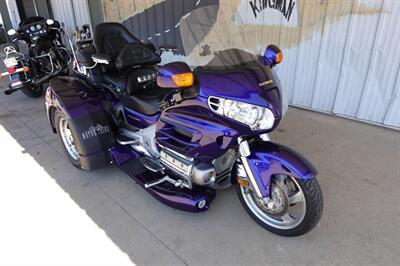 2003 Honda Gold Wing 1800 Trike Motortrike IRS   - Photo 2 - Kingman, KS 67068