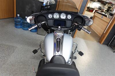 2023 Harley-Davidson Street Glide   - Photo 35 - Kingman, KS 67068