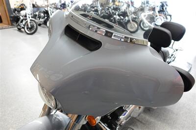2023 Harley-Davidson Street Glide   - Photo 25 - Kingman, KS 67068