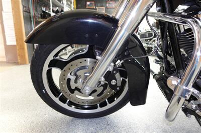 2013 Harley-Davidson Street Glide   - Photo 46 - Kingman, KS 67068
