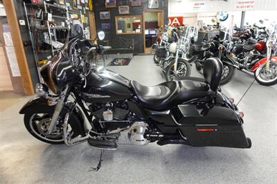 2013 Harley-Davidson Street Glide   - Photo 5 - Kingman, KS 67068