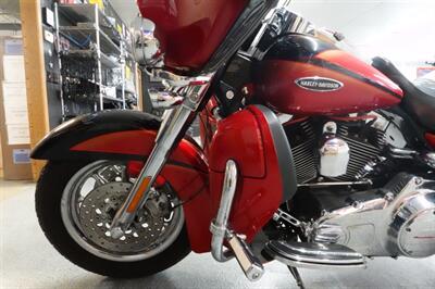 2007 Harley-Davidson Ultra Classic CVO   - Photo 17 - Kingman, KS 67068