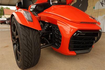 2021 Can Am Spyder F3 Limited SE6   - Photo 12 - Kingman, KS 67068