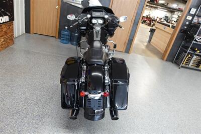 2017 Harley-Davidson Road Glide   - Photo 7 - Kingman, KS 67068