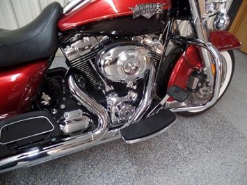 2013 Harley-Davidson Road King Classic   - Photo 6 - Kingman, KS 67068