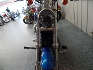 2006 Harley-Davidson Sportster 883 Custom   - Photo 5 - Kingman, KS 67068