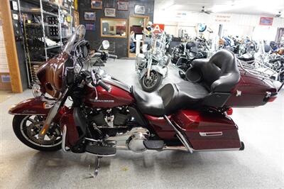 2017 Harley-Davidson Ultra Limited Low - Photo 5 - Kingman, KS 67068