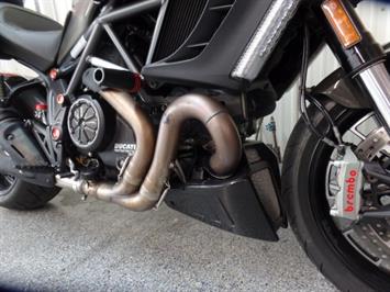 2014 Ducati Diavel Strada   - Photo 10 - Kingman, KS 67068