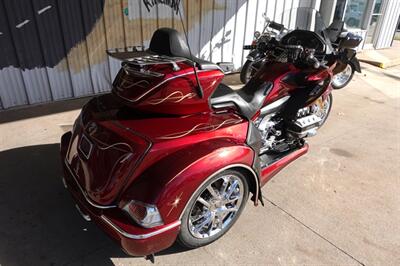 2018 Honda Gold Wing DCT Tour Roadsmith Trike - Photo 8 - Kingman, KS 67068