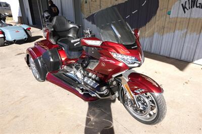 2018 Honda Gold Wing DCT Tour Roadsmith Trike - Photo 2 - Kingman, KS 67068