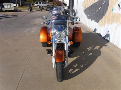 2015 Harley-Davidson Freewheeler   - Photo 3 - Kingman, KS 67068