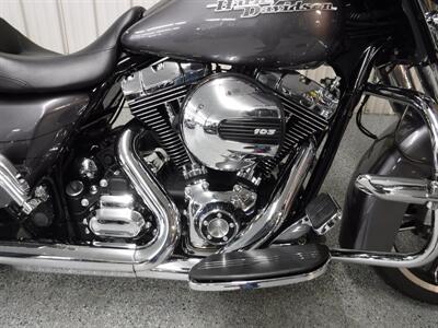 2014 Harley-Davidson Street Glide Special   - Photo 9 - Kingman, KS 67068