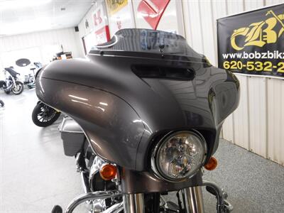 2014 Harley-Davidson Street Glide Special   - Photo 5 - Kingman, KS 67068