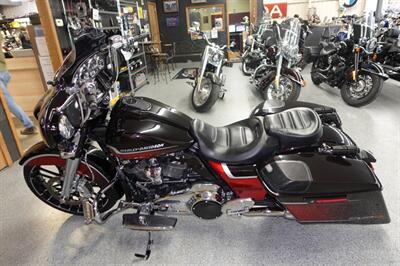 2021 Harley-Davidson Street Glide CVO   - Photo 6 - Kingman, KS 67068