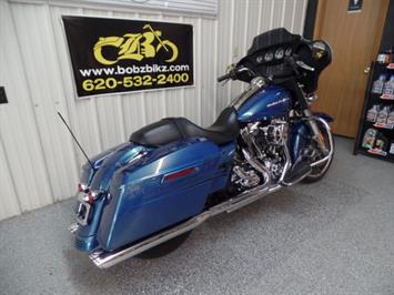 2014 Harley-Davidson Street Glide   - Photo 12 - Kingman, KS 67068