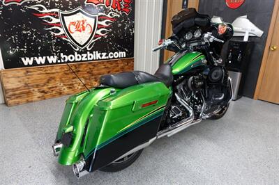 2011 Harley-Davidson Street Glide CVO   - Photo 8 - Kingman, KS 67068