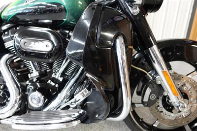 2011 Harley-Davidson Street Glide CVO   - Photo 38 - Kingman, KS 67068