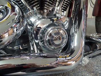 2013 Harley-Davidson Breakout CVO   - Photo 15 - Kingman, KS 67068