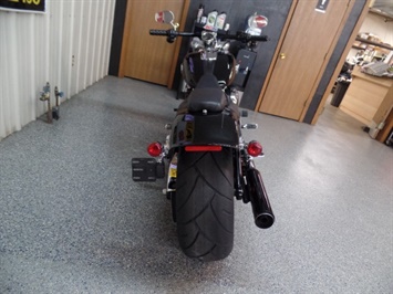 2014 Harley-Davidson Breakout   - Photo 12 - Kingman, KS 67068