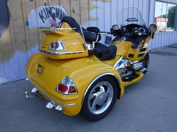 2009 Honda Gold Wing 1800 Trike CSC   - Photo 13 - Kingman, KS 67068