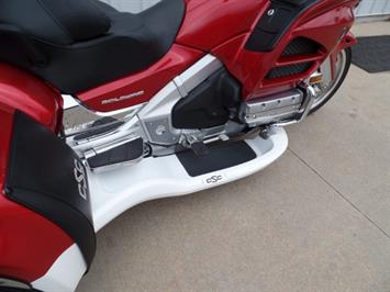 2014 Honda Gold Wing 1800 Trike CSC   - Photo 8 - Kingman, KS 67068