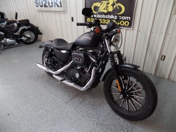 2015 Harley-Davidson Sportster 883 Iron   - Photo 2 - Kingman, KS 67068