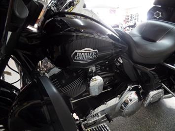 2011 Harley-Davidson Ultra Classic   - Photo 20 - Kingman, KS 67068