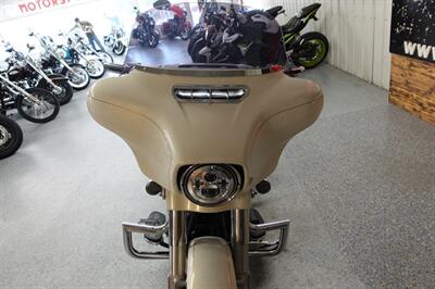 2015 Harley-Davidson Street Glide Special   - Photo 3 - Kingman, KS 67068