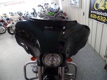 2015 Harley-Davidson Street Glide Special   - Photo 12 - Kingman, KS 67068